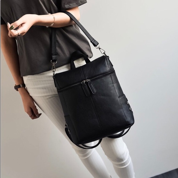 ππ HELSINKI Backpack - Picture 4 of 8